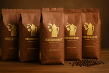 Lade das Bild in den Galerie-Viewer, Superbar - Hausbrandt ganze Bohne
