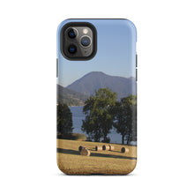 Lade das Bild in den Galerie-Viewer, Seeview und Wallberg - Tegernsee Collection Hardcase iPhone Handyhülle
