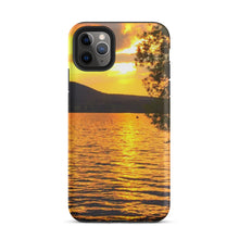 Lade das Bild in den Galerie-Viewer, Sunndowning am Tegernsee in St. Quirin Hardcase iPhone Handyhülle
